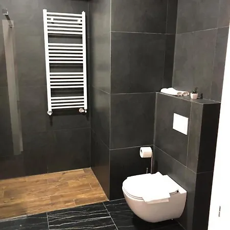 Velier Apartament 60 Mamaia